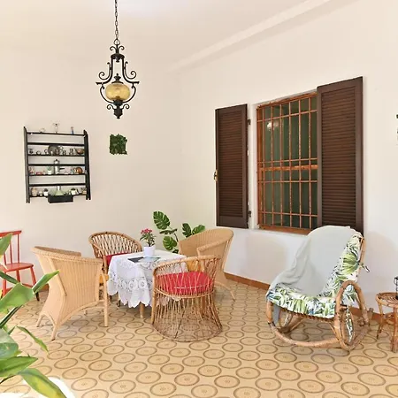 Ferienhaus Izzhome Coloniale