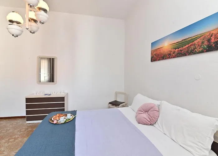 Izzhome Coloniale بيت للعطل *