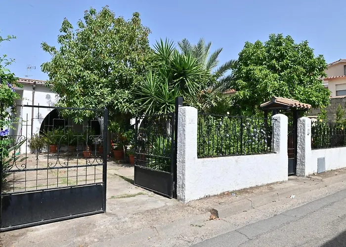 Izzhome Coloniale * Пула